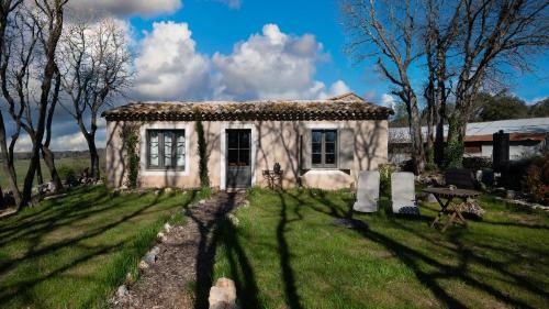 Les Libellules du Gard - le Cabanon Guirard
