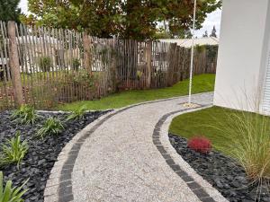 Les Lodges de Saint Brice 1