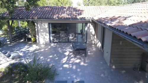 Les Oliviers gîte grand confort au calme
