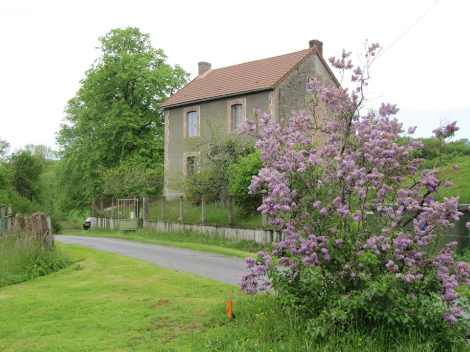 Maison de vacances Les Petits Bouchons 4 La Grande Neuville 23320 Gartempe