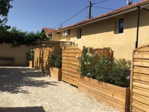 Maison de vacances LES PLATANES 80 Avenue Marius Coulon 84500 Bollène Provence-Alpes-Côte d\'Azur