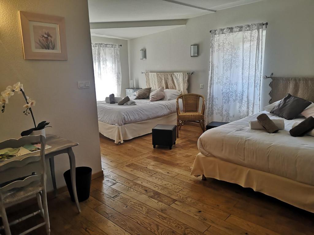 *Les Restanques Maison des chênes 3 chambres* 83310 Grimaud