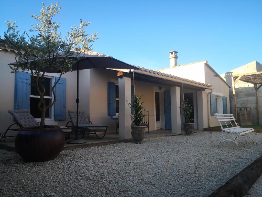 Maison de vacances Lieu paisible aux pieds des Alpilles parking privé 13 Chemin du Pont Barde 13210 Saint-Rémy-de-Provence