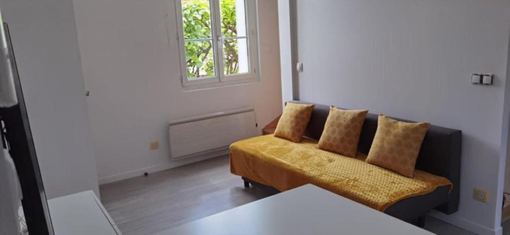LIKEHOME - Maison entre PARIS et AEROPORT CDG 33 Avenue de la République, 95400 Arnouville-lès-Gonesse