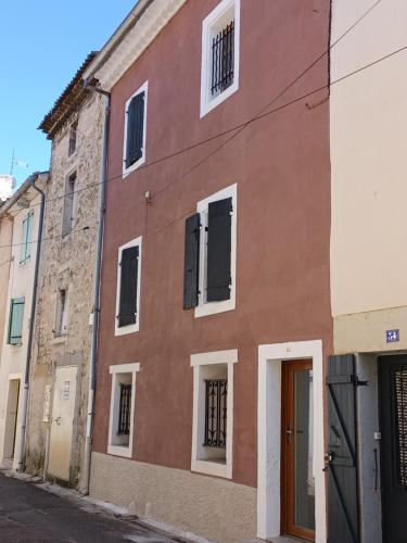 LITTLE PINK HOUSE
