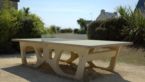 LocaLise - Maison E4 au Guilvinec - A 20m de la mer avec jardin et piscine - Tout à pied, plages, port, centre, commerces, marché - Wifi inclus - Linge de lit inclus - Animaux bienvenus