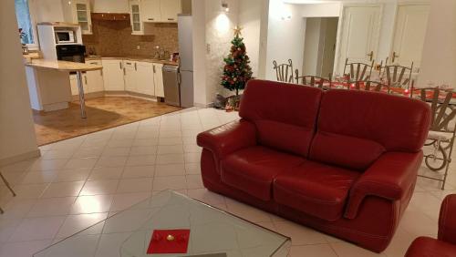 Location Rez de maison dans quartier charmant