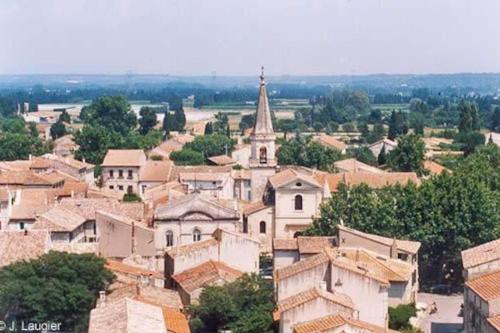 Loft avec piscine privée en campagne proche Saint Remy de Provence
