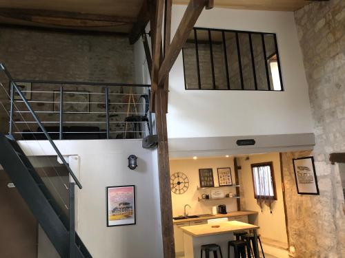 Loft de charme centre de Montcuq