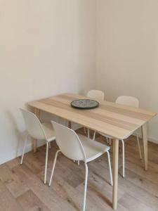 Logement 2 personnes 200m marché arago