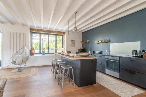 Longère de charme dans un hameau proche plages
