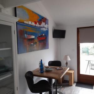 Loralistudios, Maison en bord de mer