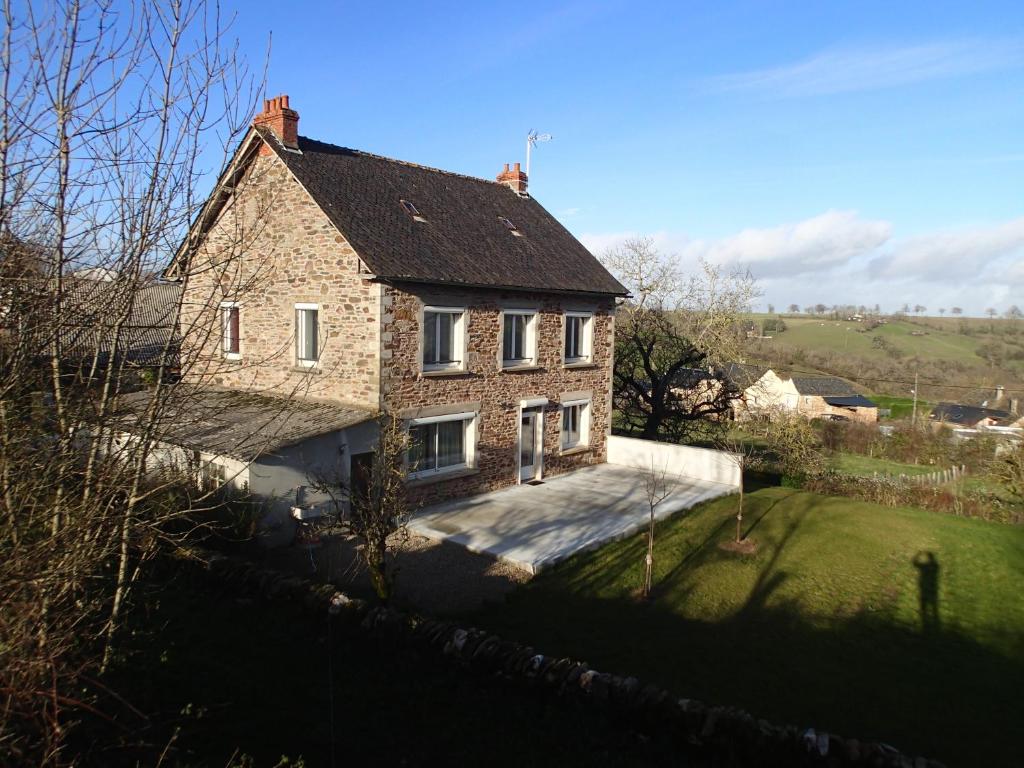 Maison de vacances Lou Castelou castan 12510 Druelle