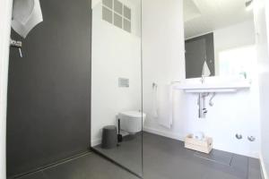 Lovely 1 Bedroom With Patio in Lisbon