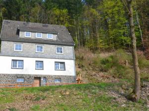 Maison de vacances Lovely group house near Winterberg with private sauna garden and terrace  59969 Hallenberg Rhénanie du Nord - Westphalie