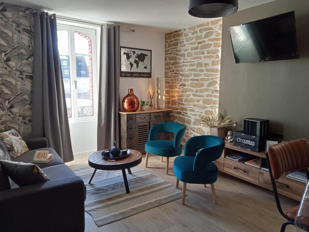 Lovely Holiday Home with Private Pool in Tournon d Agenais