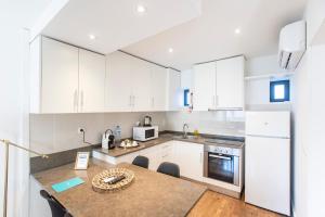 LovelyStay - Urban Cottage