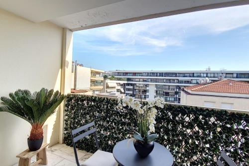Luxueux 3 pièces en centre ville à 300 mètres du Palais