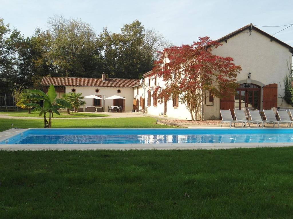 Luxurious Holiday Home in Buzon with Private Pool , 65140 Buzon