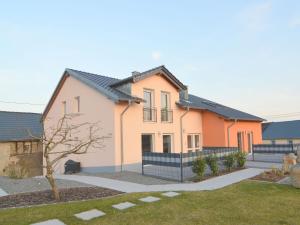 Luxurious Holiday Home in Ellscheid with Sandpit
