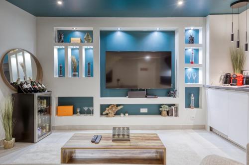 Luxury Collection & Resort