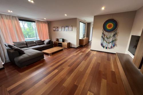 Luxury Villa With Pool And Petanque Court