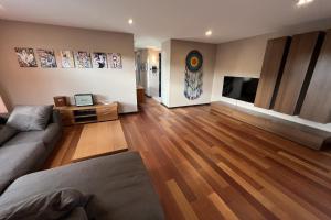Luxury Villa With Pool And Petanque Court