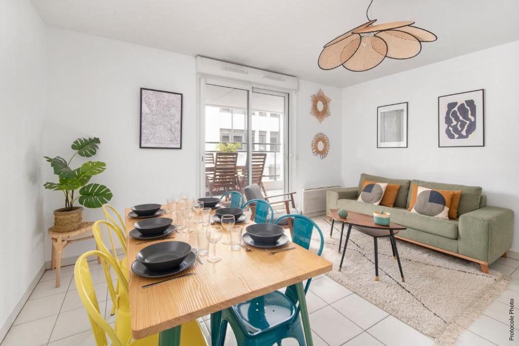 Magnificent 17th property calm relaxation and leisure at 1h30 from Paris
