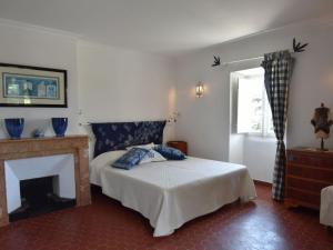 Magnificent Castle in Viols Le Fort with Swimming Pool