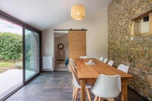 Magnifique Gîte - 2 chambres - avec petit plan d'eau