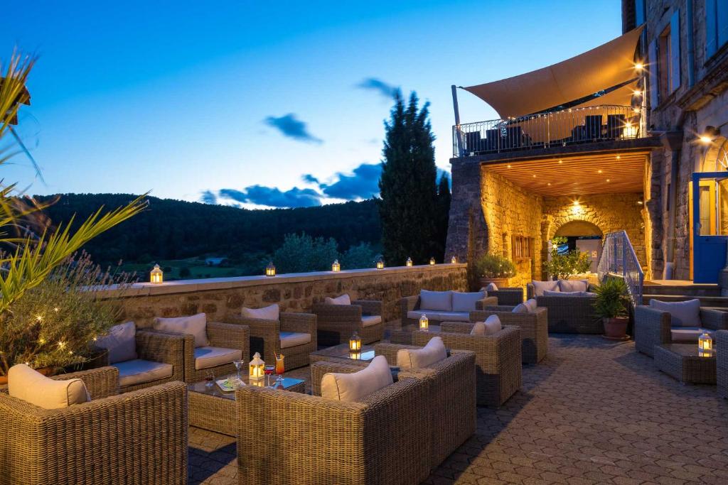Magnifique maison 4 pers avec terrasse à 200m de la plage de St-Enogat