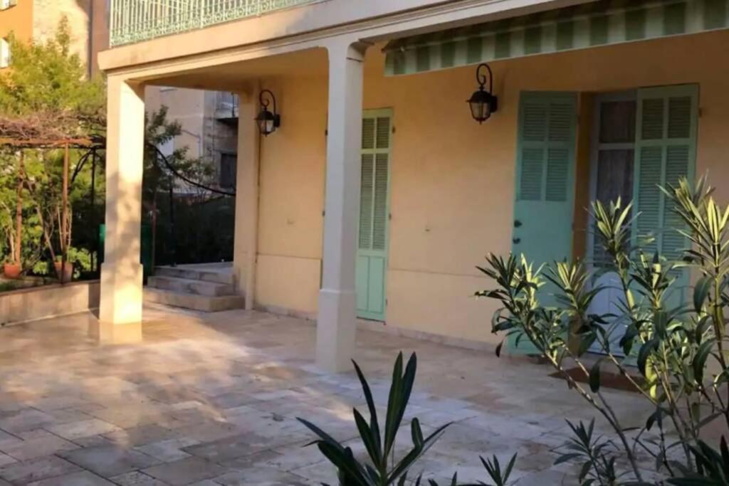 Maison de vacances Magnifique maison avec jardin en plein cœur de Cannes 35 Boulevard Vallombrosa 06400 Cannes