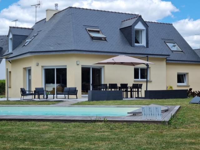 Magnifique maison avec piscine à Beg Meil 33 Chemin de Kerbrigent, 29170 Fouesnant