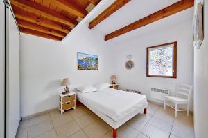 Maison de vacances Magnifique maison avec une superbe terrasse vue mer - Albitreccia - Welkeys Route de Molini 20166 Albitreccia Corse