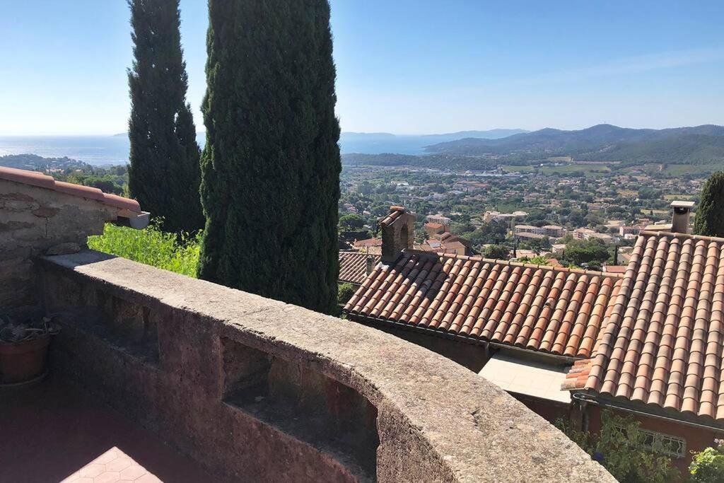 Magnifique maison de village clim vue mer 6 pers 8 Montée du Paradis, 83230 Bormes-les-Mimosas