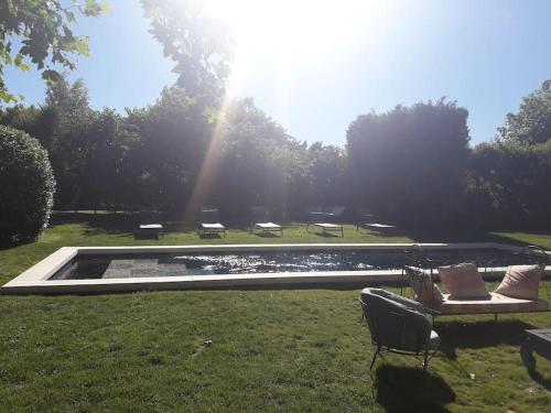 MAGNIFIQUE MAS EN PROVENCE AVEC PISCINE