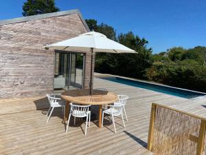 Maison de vacances Magnifique villa avec piscine, à 5 min des plages Toul ar Ran 29840 Landunvez Bretagne