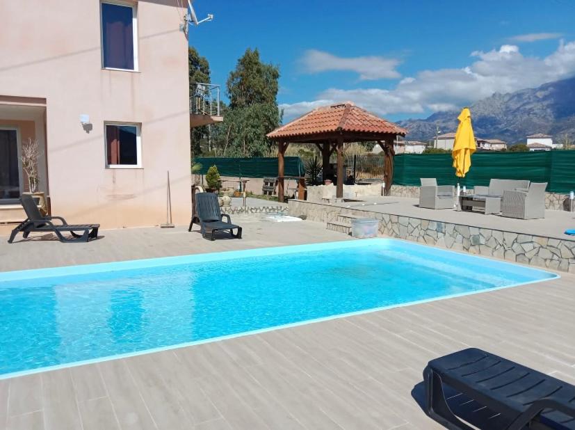 Maison de vacances Magnifique villa avec piscine Chemin de Vetriccelo 20214 Calenzana 20214 Calenzana