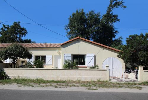 Maison 2 chambres à deux pas de la plage du Betey