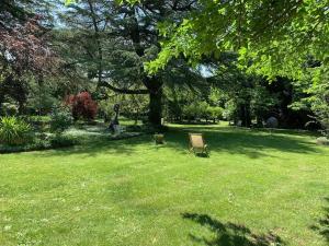 Maison 22 personnes de 600 m² avec piscine & parc