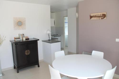 Maison 4 pers au calme avec patio 5 min La Rochelle et île de Ré du samedi au samedi