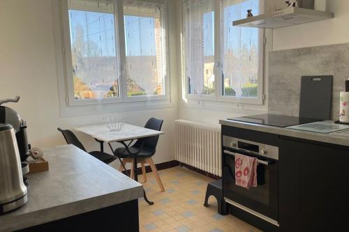 Maison 4 personnes dans village Cœur du perche avec toutes commodités Mini 2jours