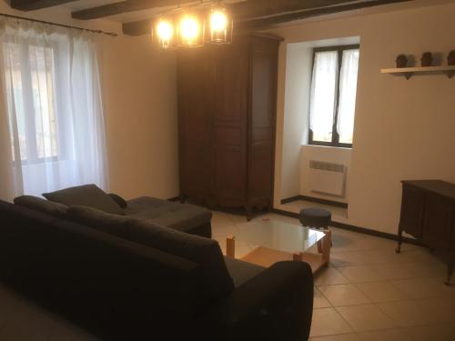 Maison 5 pièces dans hameau pittoresque très calme