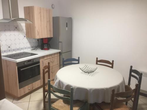 Maison 5 pièces dans hameau pittoresque très calme