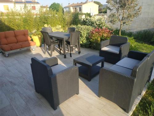 Maison 6 personnes avec jardin à 2 min de La Cité de Carcassonne