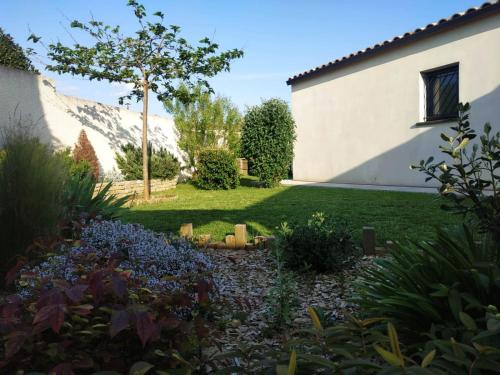 Maison 6 personnes avec jardin à 2 min de La Cité de Carcassonne