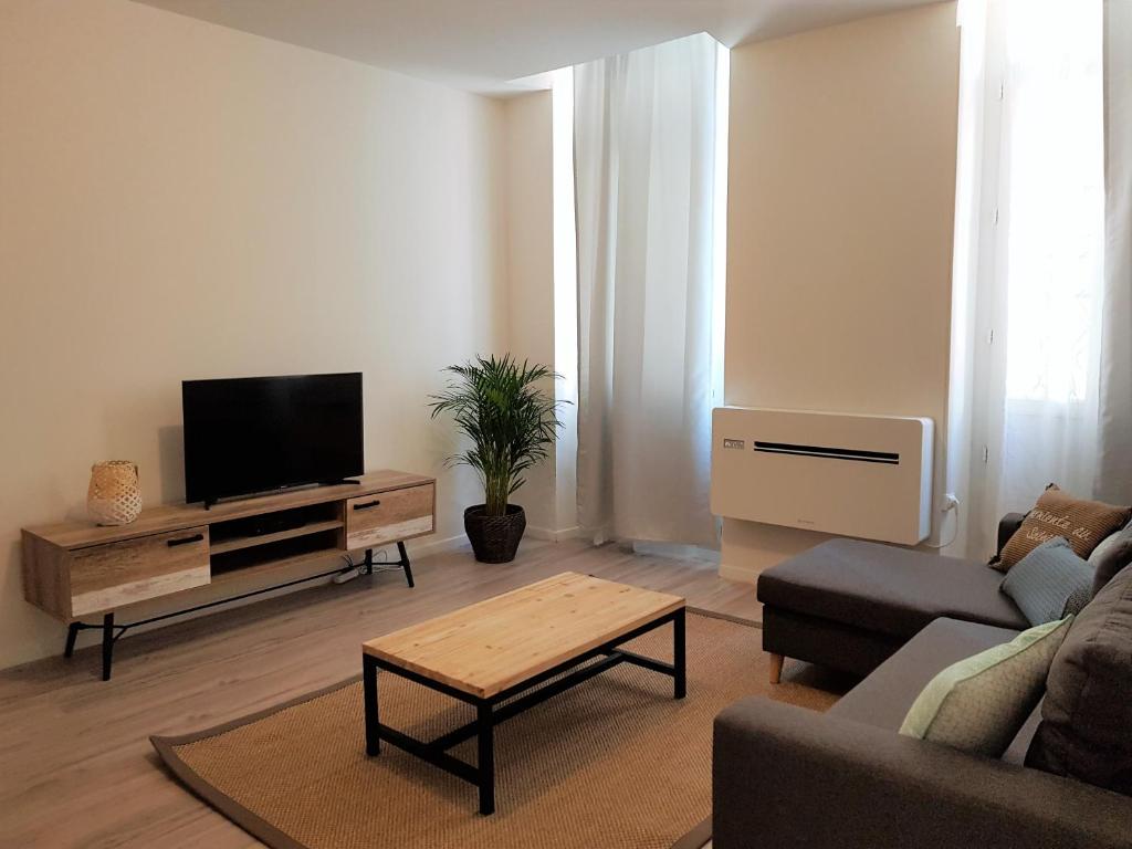 Maison à 200m de la plage. T3 avec terrasse. 34350 Valras-Plage