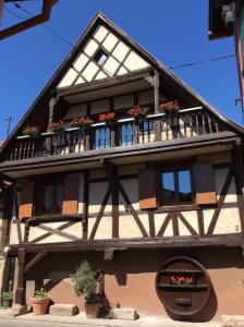 Maison de vacances Maison A Colombage De 1602 3 Rue Des Laboureurs 68920 Wintzenheim Alsace