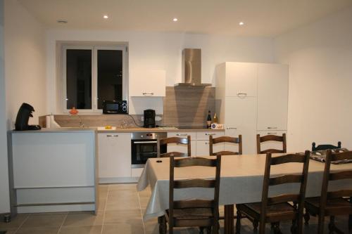 Maison à la campagne 8 personnes-DINAN