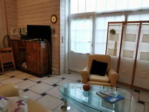Maison adorable, avec piscine, 15 mn La Rochelle